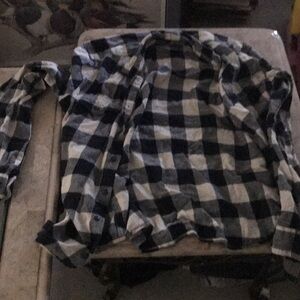 Long sleeve button up flannel